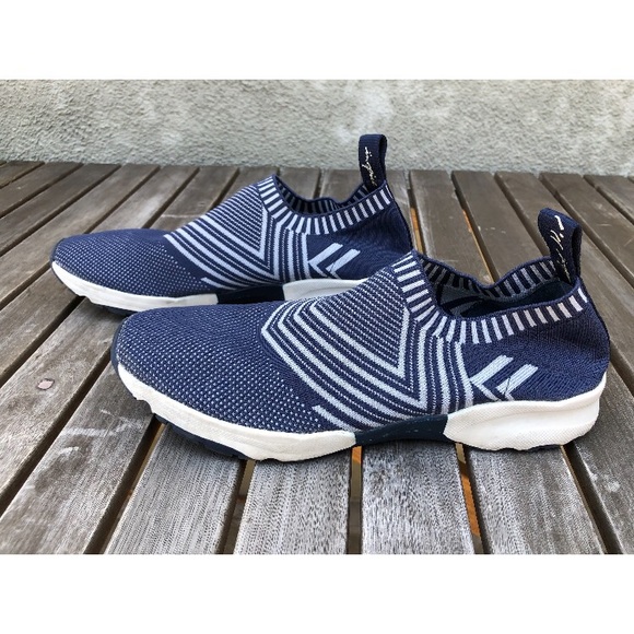 Kensie Shoes - KENZIE NAVY KNIT SLIP ON SNEAKERS SZ 9